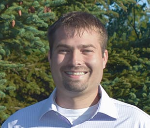 Ben - Financial Analyst